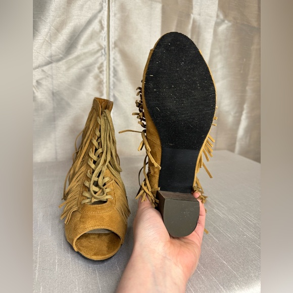 Joyfolie Dahlia Fringe Bootie - Picture 3 of 13